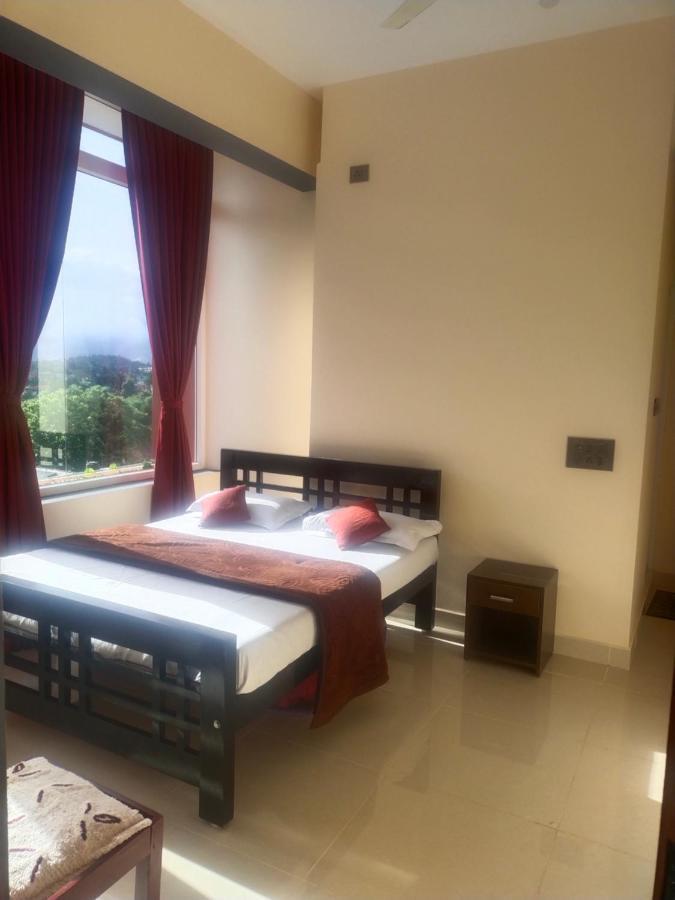 The Two Bedroom House Madikeri Luaran gambar