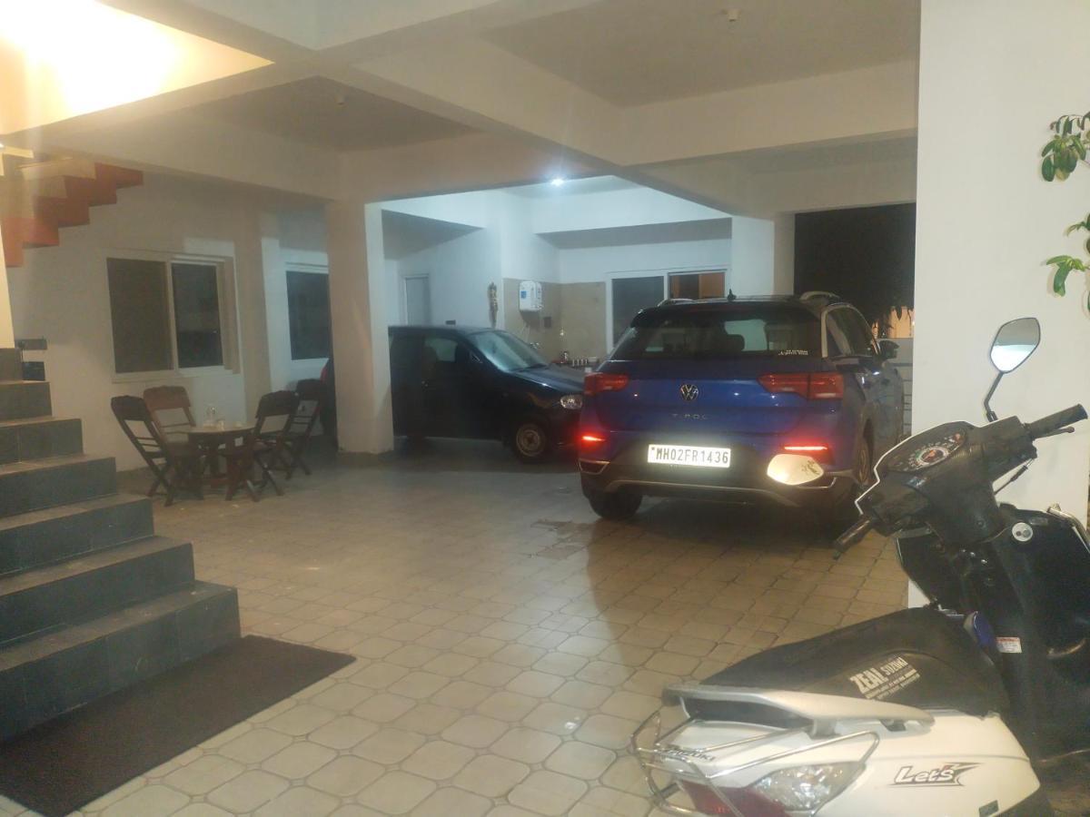 The Two Bedroom House Madikeri Luaran gambar