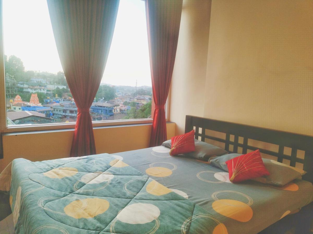 The Two Bedroom House Madikeri Luaran gambar